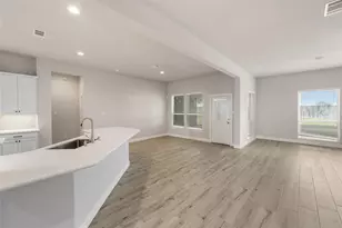 1524 N Blue Bonnet Ln, Angleton, TX 77515 - Photo 29