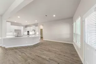 1524 N Blue Bonnet Ln, Angleton, TX 77515 - Photo 37