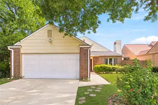 8226 Misty Ridge Ln, Houston, TX 77071 - Photo 1