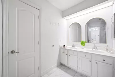 8226 Misty Ridge Lane, Houston, TX 77071 - Photo 25