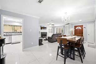 8226 Misty Ridge Ln, Houston, TX 77071 - Photo 11