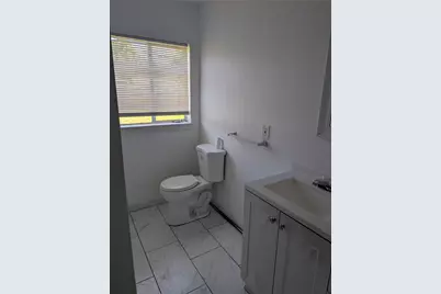 109 E Parker Road, Houston, TX 77076 - Photo 9