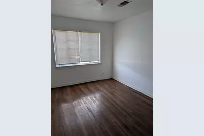 109 E Parker Road, Houston, TX 77076 - Photo 7