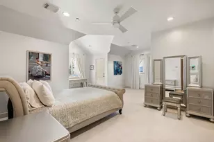 354 Piney Point Rd, Houston, TX 77024 - Photo 45