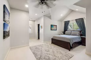 354 Piney Point Rd, Houston, TX 77024 - Photo 43