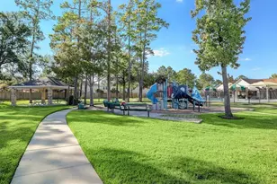 29203 Legends Worth Dr, Spring, TX 77386 - Photo 15