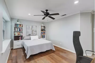 1618 Hillendahl Boulevard, Houston, TX 77055 - Photo 23