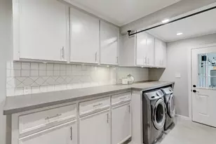 1618 Hillendahl Blvd, Houston, TX 77055 - Photo 17