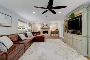 1618 Hillendahl Blvd, Houston, TX 77055 - Photo 11