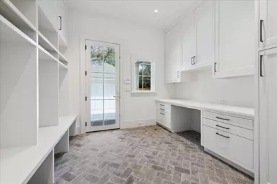 6439 Westchester Avenue, West University Place, TX 77005 - Photo 25