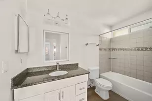 3219 The Highlands Dr, Sugar Land, TX 77478 - Photo 17
