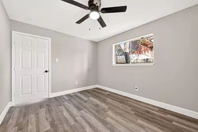 6407 Bazel Brook Drive, Houston, TX 77489 - Photo 29