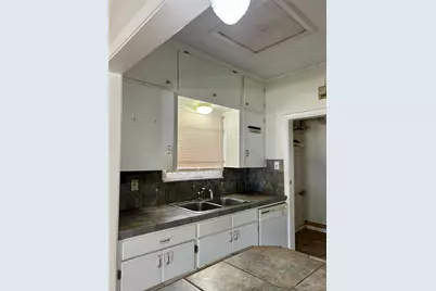 1119 E 25th Street, Houston, TX 77009 - Photo 11