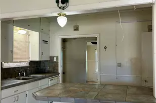 1119 E 25th St, Houston, TX 77009 - Photo 9