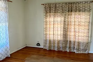 1119 E 25th St, Houston, TX 77009 - Photo 15