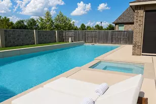 30402 Indigo Falls Dr, Brookshire, TX 77423 - Photo 3
