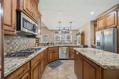 21015 Angus Drive, Cleveland, TX 77328 - Photo 9