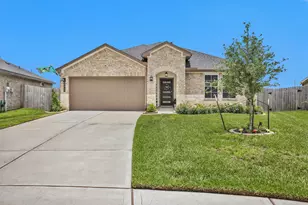 9410 Madison Ave, Texas City, TX 77591 - Photo 1