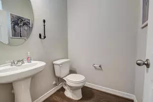 10317 Russell Pines Dr, Rosharon, TX 77583 - Photo 5