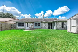 8434 Quailcrest Dr, Missouri City, TX 77489 - Photo 25