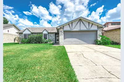 8434 Quail Crest Dr, Missouri City, TX 77489 - Photo 1