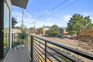 1503 Vermont St, Houston, TX 77006 - Photo 13