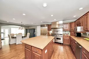 2149 Stanmore Dr, Houston, TX 77019 - Photo 13