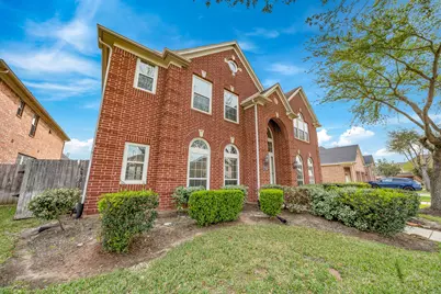 7006 Paxton Court, Sugar Land, TX 77479 - Photo 3