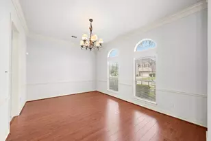 7006 Paxton Ct, Sugar Land, TX 77479 - Photo 5