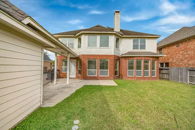 7006 Paxton Court, Sugar Land, TX 77479 - Photo 31