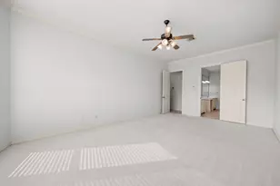 7006 Paxton Ct, Sugar Land, TX 77479 - Photo 19