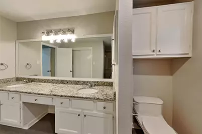 64 Hickory Oak Drive, Spring, TX 77381 - Photo 9