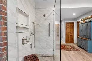 9063 Briar Forest Dr, Houston, TX 77024 - Photo 31