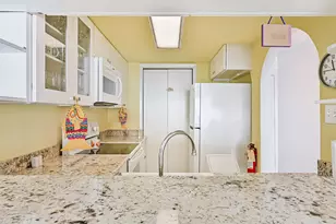 7310 Seawall Blvd, Galveston, TX 77551 - Photo 21