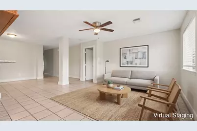 260 Rolling Brook Drive, Dickinson, TX 77539 - Photo 5