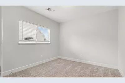260 Rolling Brook Drive, Dickinson, TX 77539 - Photo 13