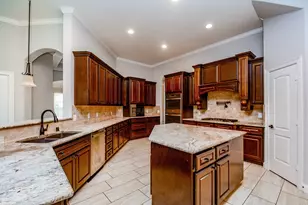 1821 Lily Meadows Dr, Conroe, TX 77304 - Photo 13