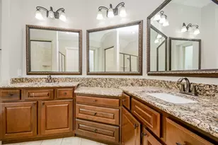 1821 Lily Meadows Dr, Conroe, TX 77304 - Photo 37