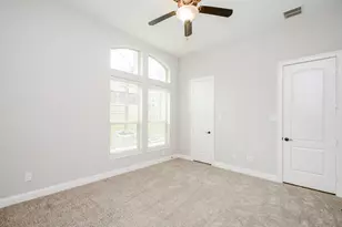 1821 Lily Meadows Dr, Conroe, TX 77304 - Photo 31