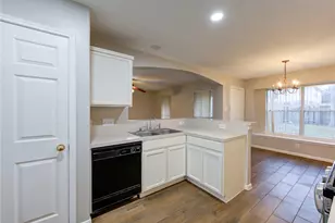 13903 Maximos Dr, Houston, TX 77083 - Photo 19