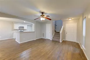 13903 Maximos Dr, Houston, TX 77083 - Photo 9