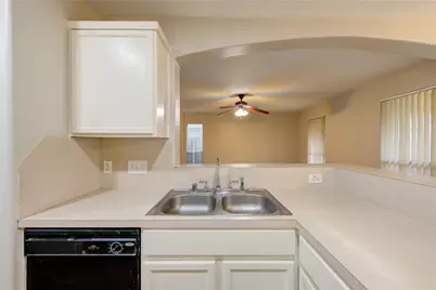 13903 Maximos Drive, Houston, TX 77083 - Photo 25
