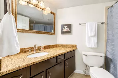 10811 Richmond Avenue #22, Houston, TX 77042 - Photo 13