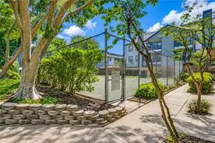 10811 Richmond Ave, Houston, TX 77042 - Photo 31