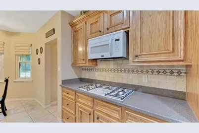 8199 Hills Parkway, Montgomery, TX 77316 - Photo 9