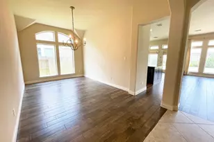2302 Lost Bridge Ln, Pearland, TX 77584 - Photo 5