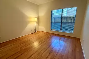 7900 N Stadium Dr, Houston, TX 77030 - Photo 7