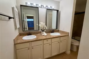 7900 N Stadium Dr, Houston, TX 77030 - Photo 13