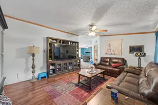 15221 Bennette Woods Rd, Conroe, TX 77302 - Photo 7
