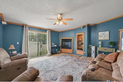 15221 Bennette Woods Road, Conroe, TX 77302 - Photo 9